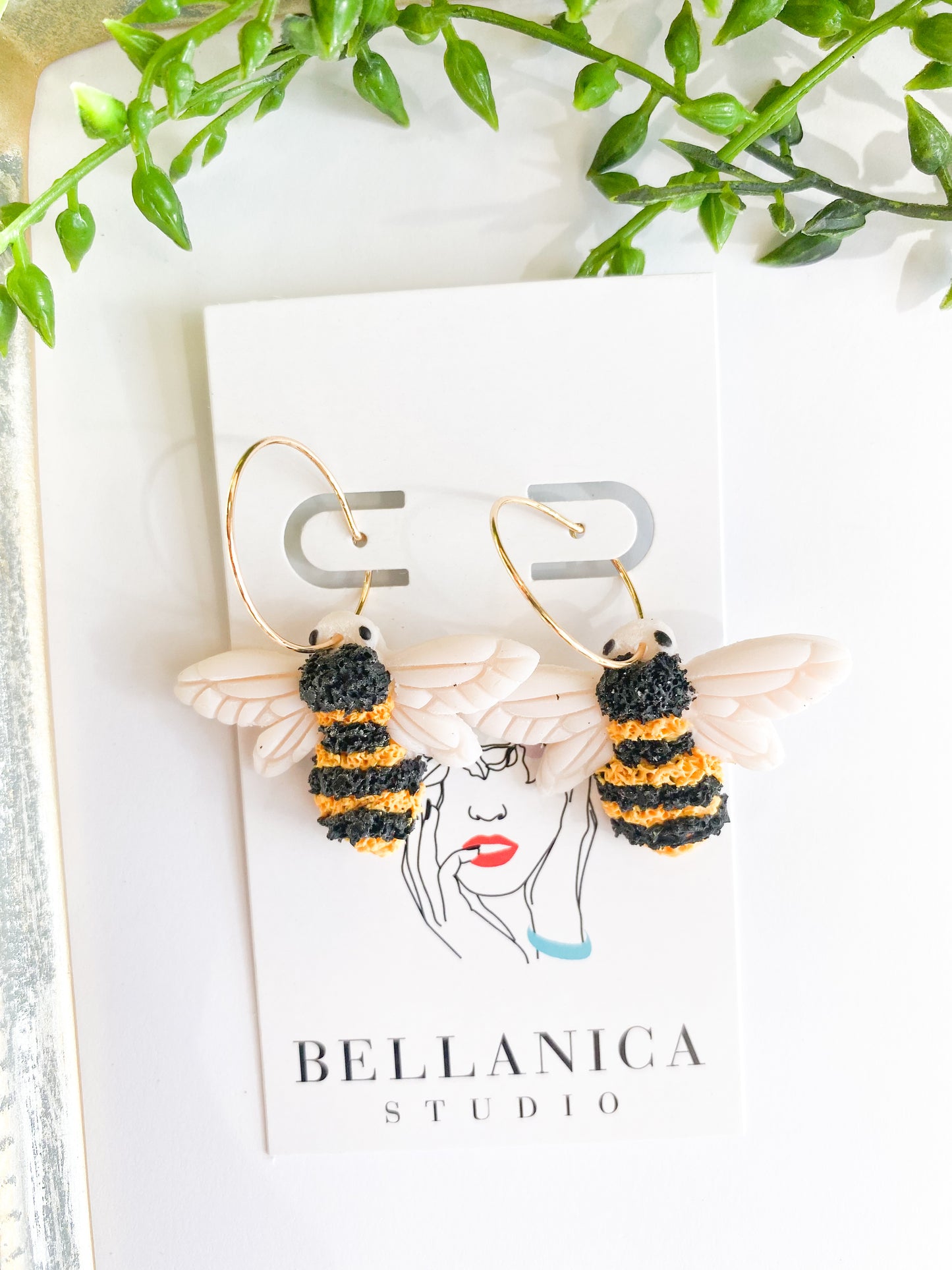 Bee Hoop